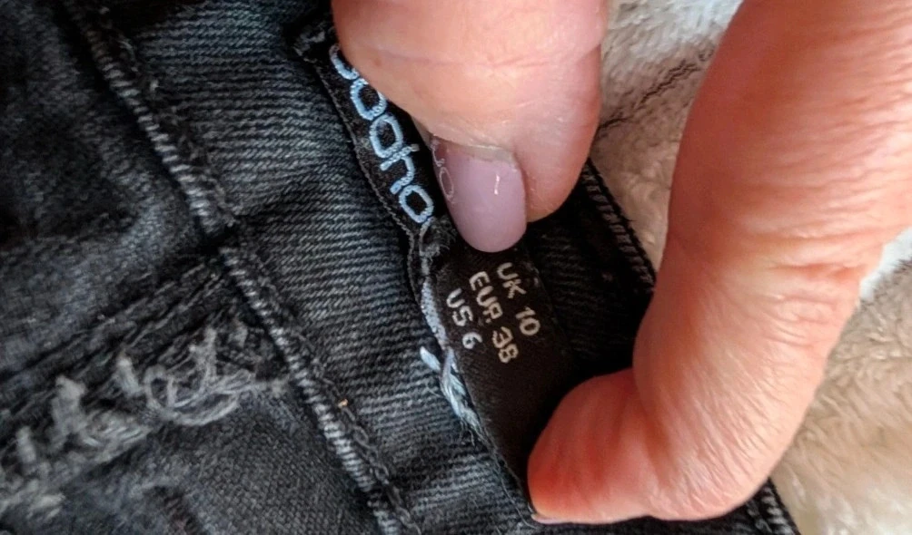 Magnífico Jean skinny negro destruido Boohoo Blue – photo 5